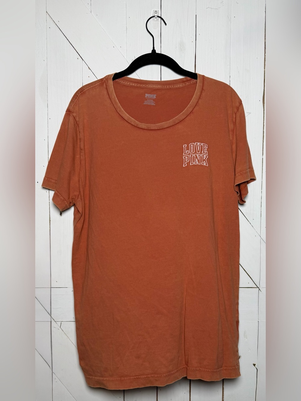 PINK Victoria's Secret Terracotta Orange 'Love PINK' Graphic Tee - Medium